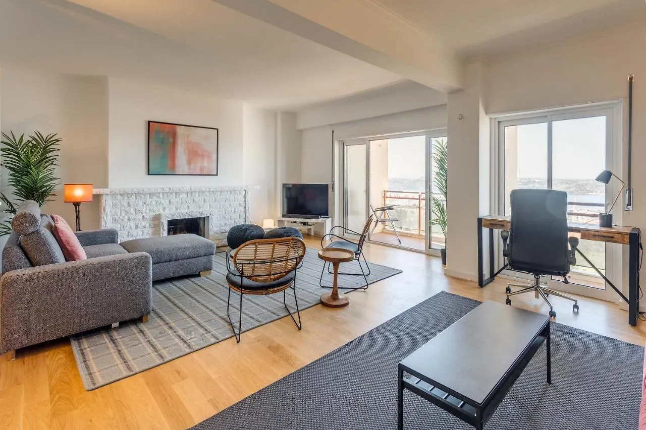 Daire Belvedere Tm Flat With A Magnificent View Lisboa Portekiz